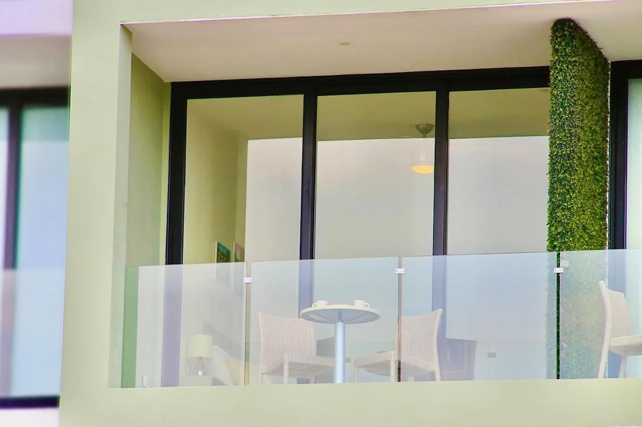 Menesse The City By Casago Playa del Carmen 0*,